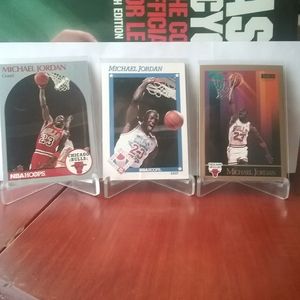 Michael Jordan Lot of 3 1990, '91 Basketball Cards